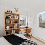 Brauer Living Pods - Bedroom - Bed and Desk 2